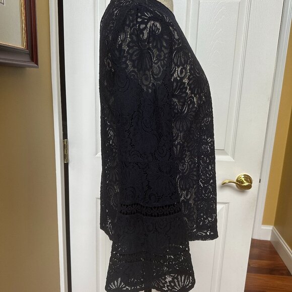 LOFT LACE, BELL-SLEEVED TOP:PREOWNED NAVY SMALL - Picture 6 of 9